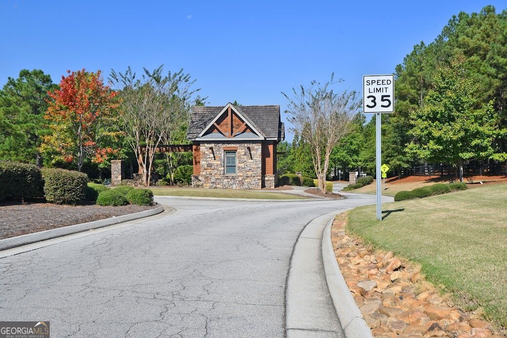 93 Riverwalk Manor Drive Property Photo 78