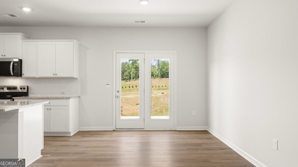 1810 Meadow Green Circle Property Photo 9