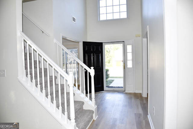 6681 Point Of Woods Drive Property Photo 5