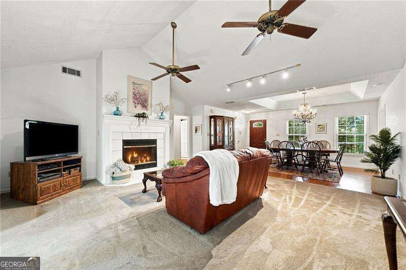 5011 Peach Mountain Circle Property Photo 10