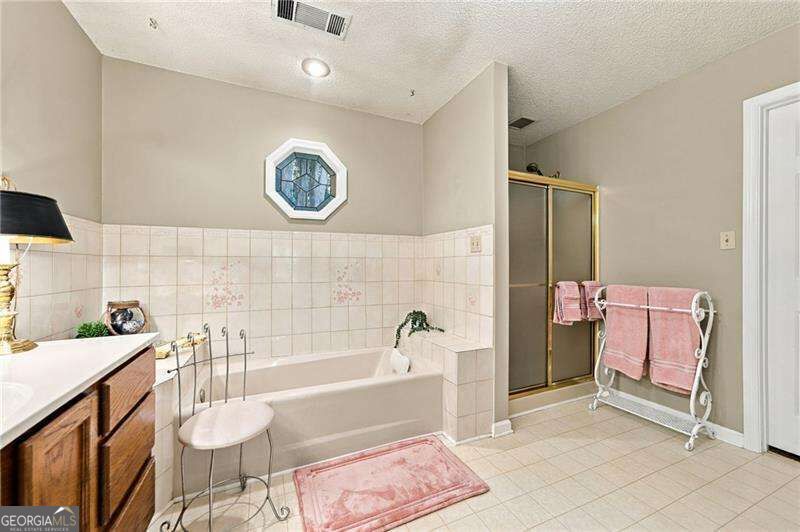 5011 Peach Mountain Circle Property Photo 31