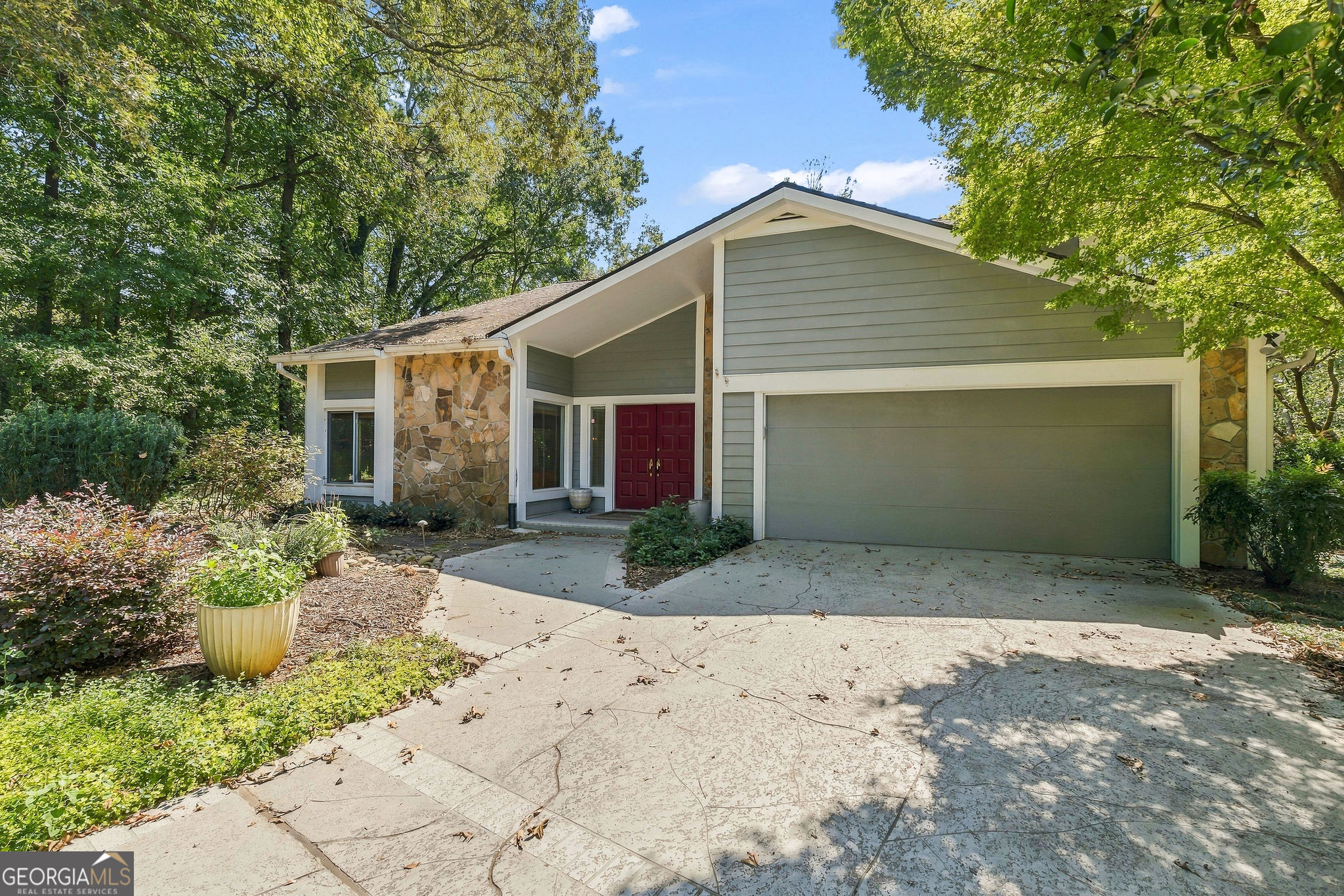 3110 Quailridge Court Property Photo 1