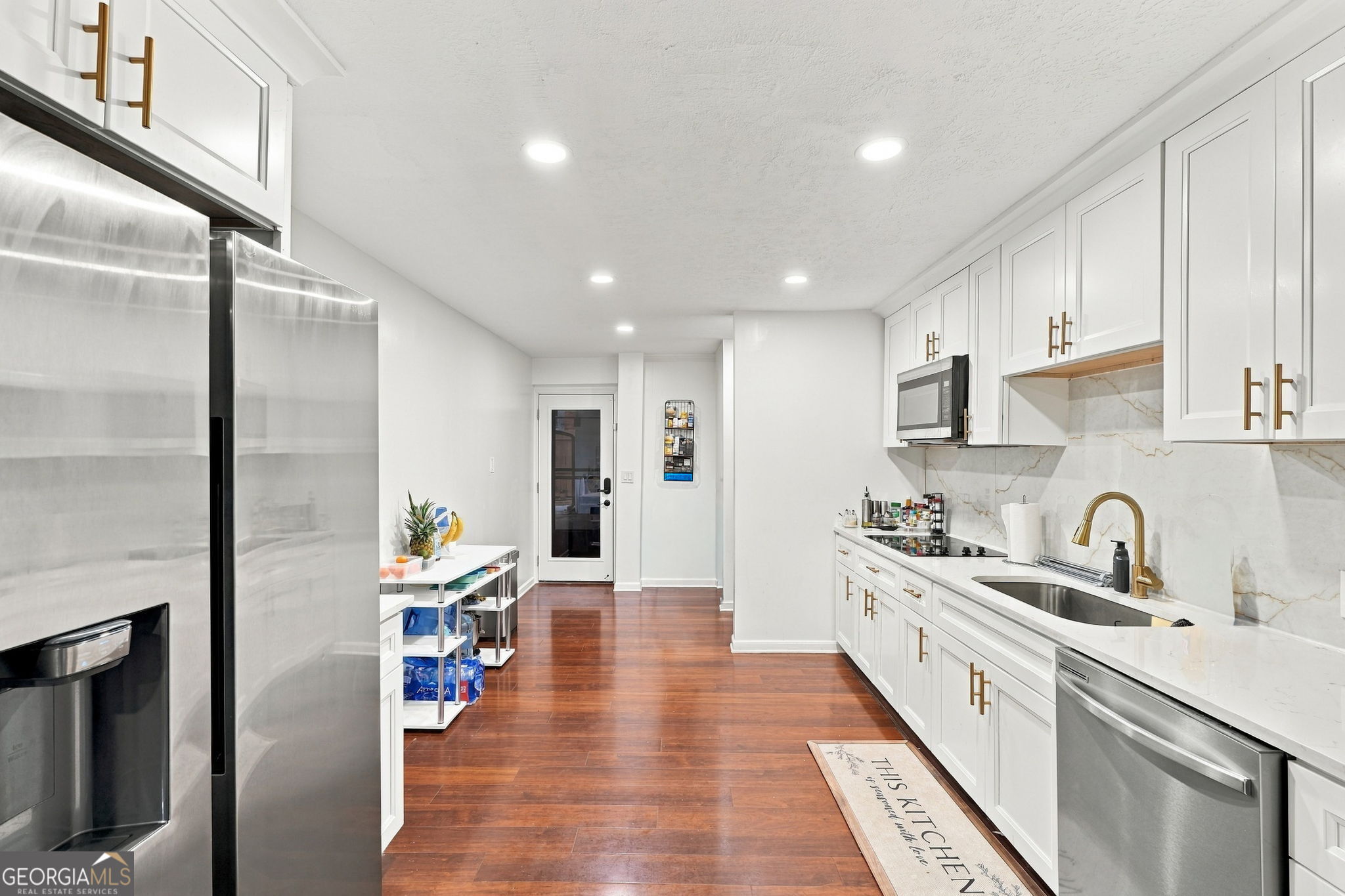 4166 Idlevale Drive Property Photo 8