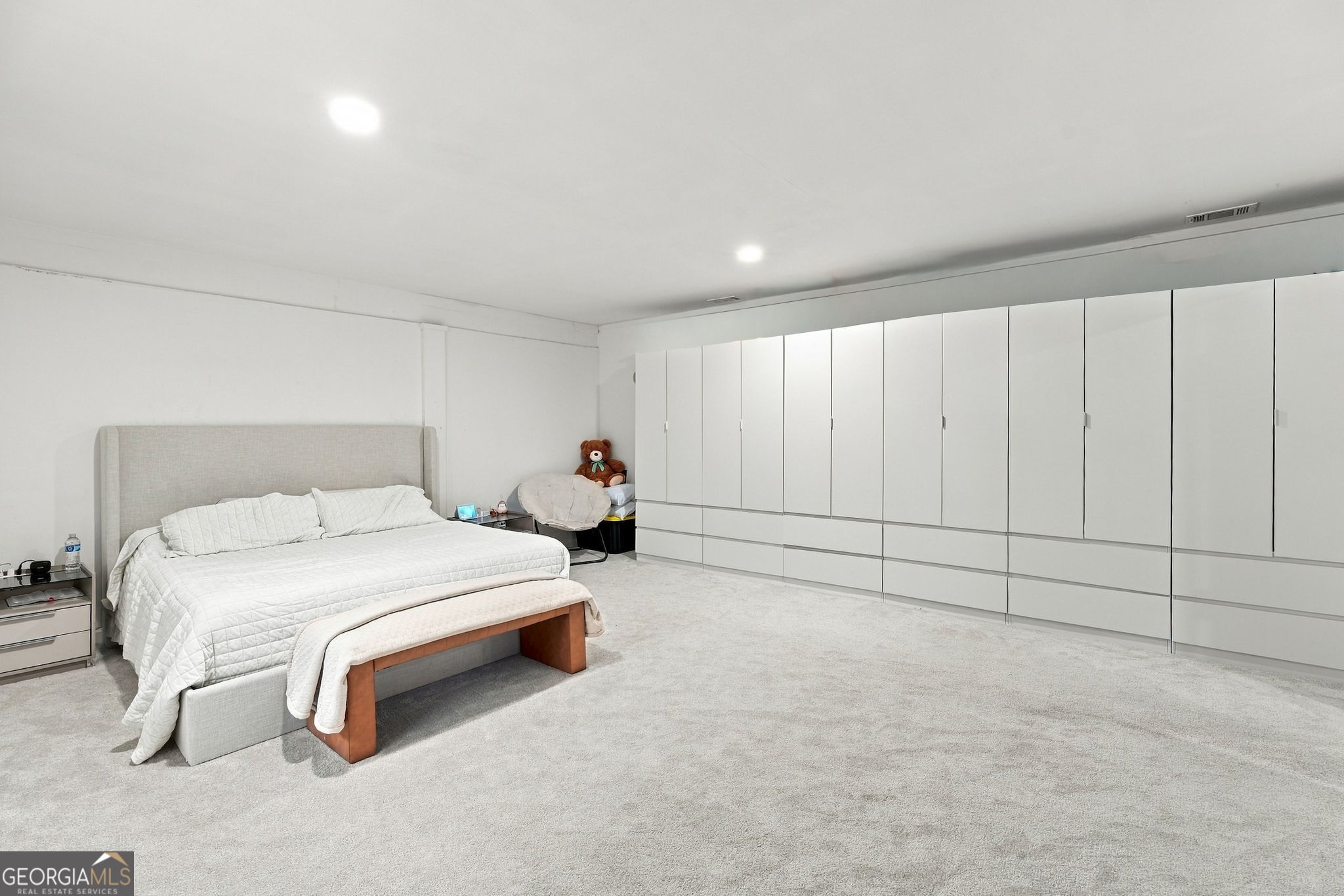 4166 Idlevale Drive Property Photo 12