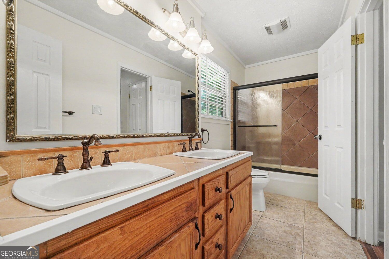 1229 De Leon Court Property Photo 15
