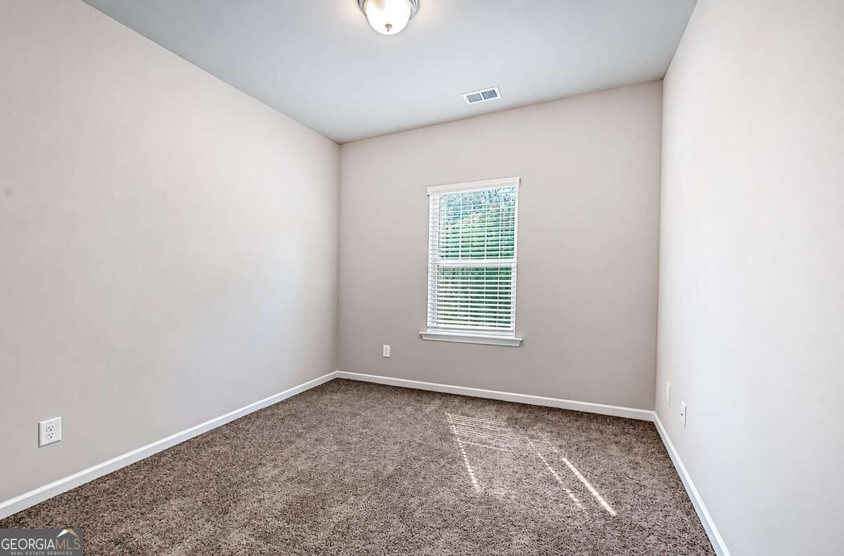 102 Oak Ridge Drive Property Photo 27