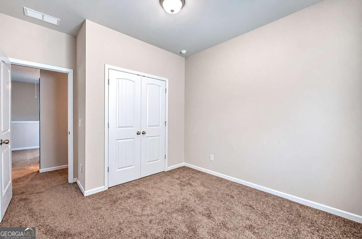 102 Oak Ridge Drive Property Photo 28
