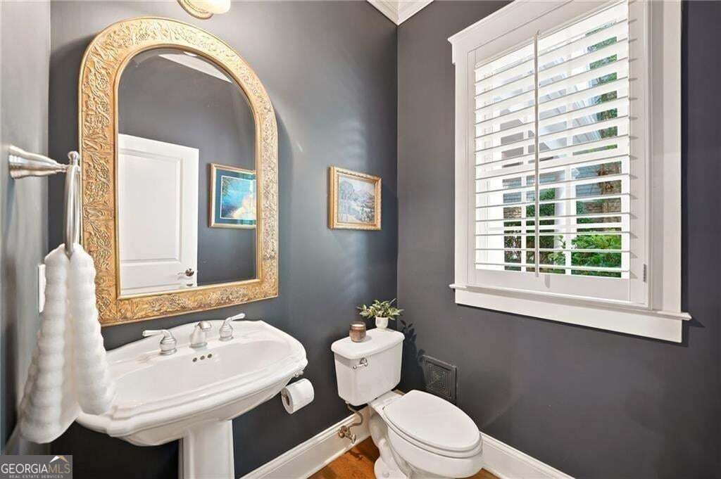 3901 Hazelhurst Drive Property Photo 19