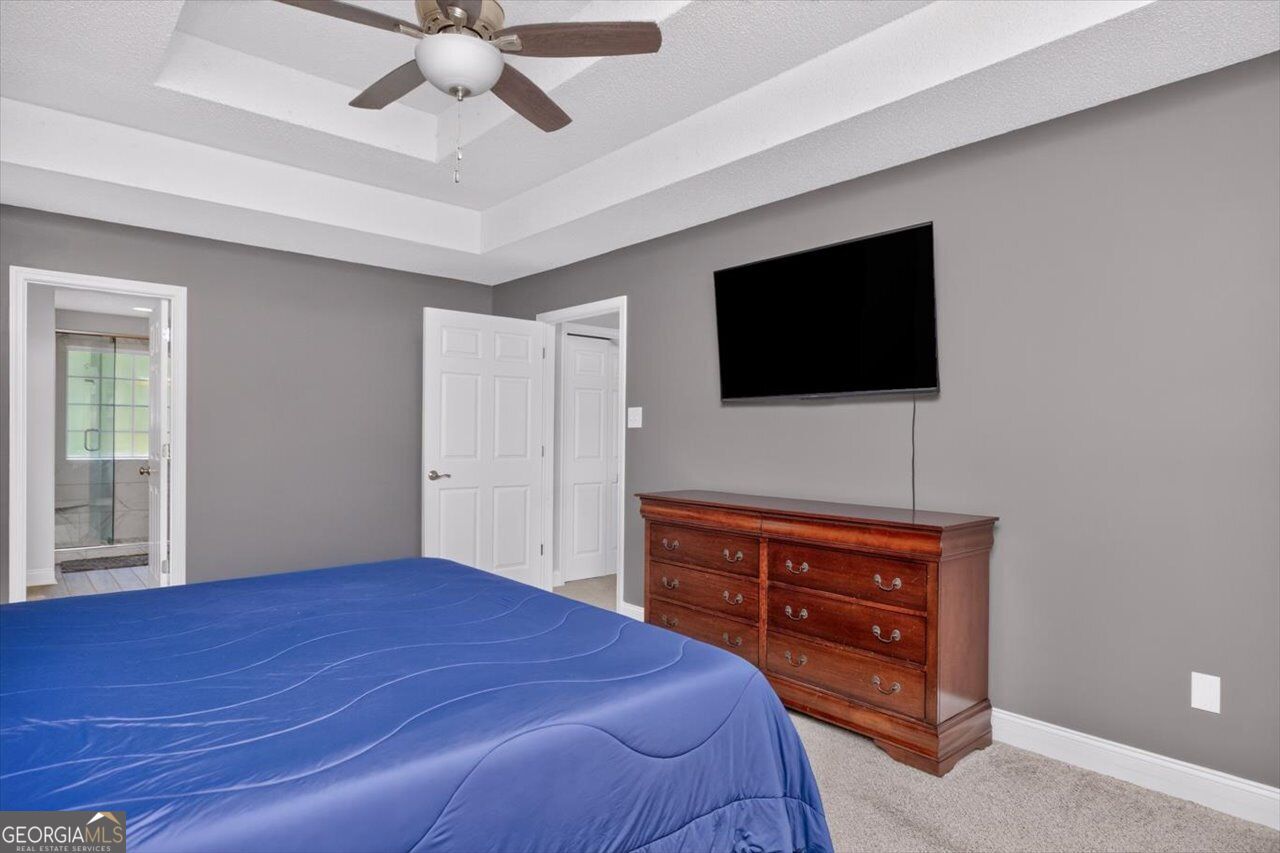 211 White Columns Drive Property Photo 32
