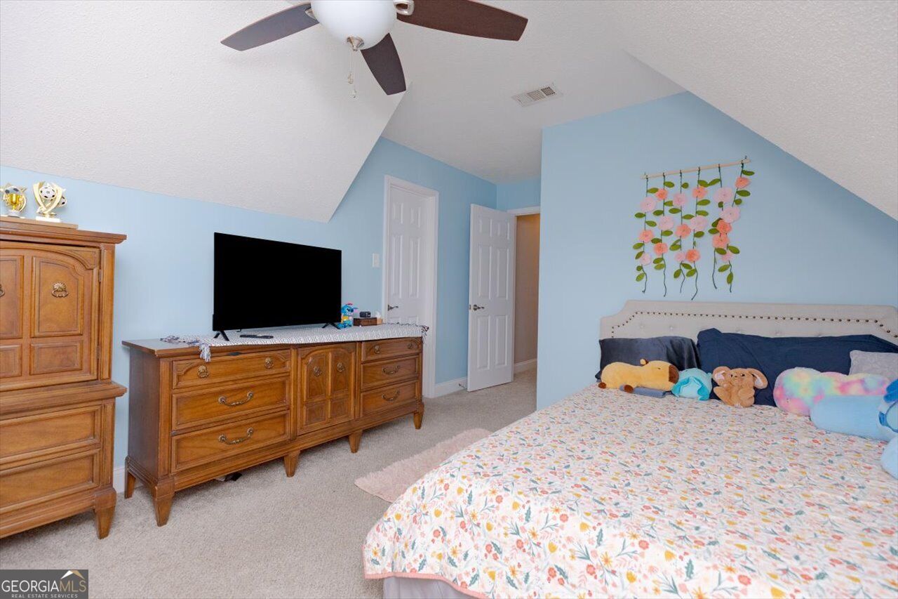 211 White Columns Drive Property Photo 43