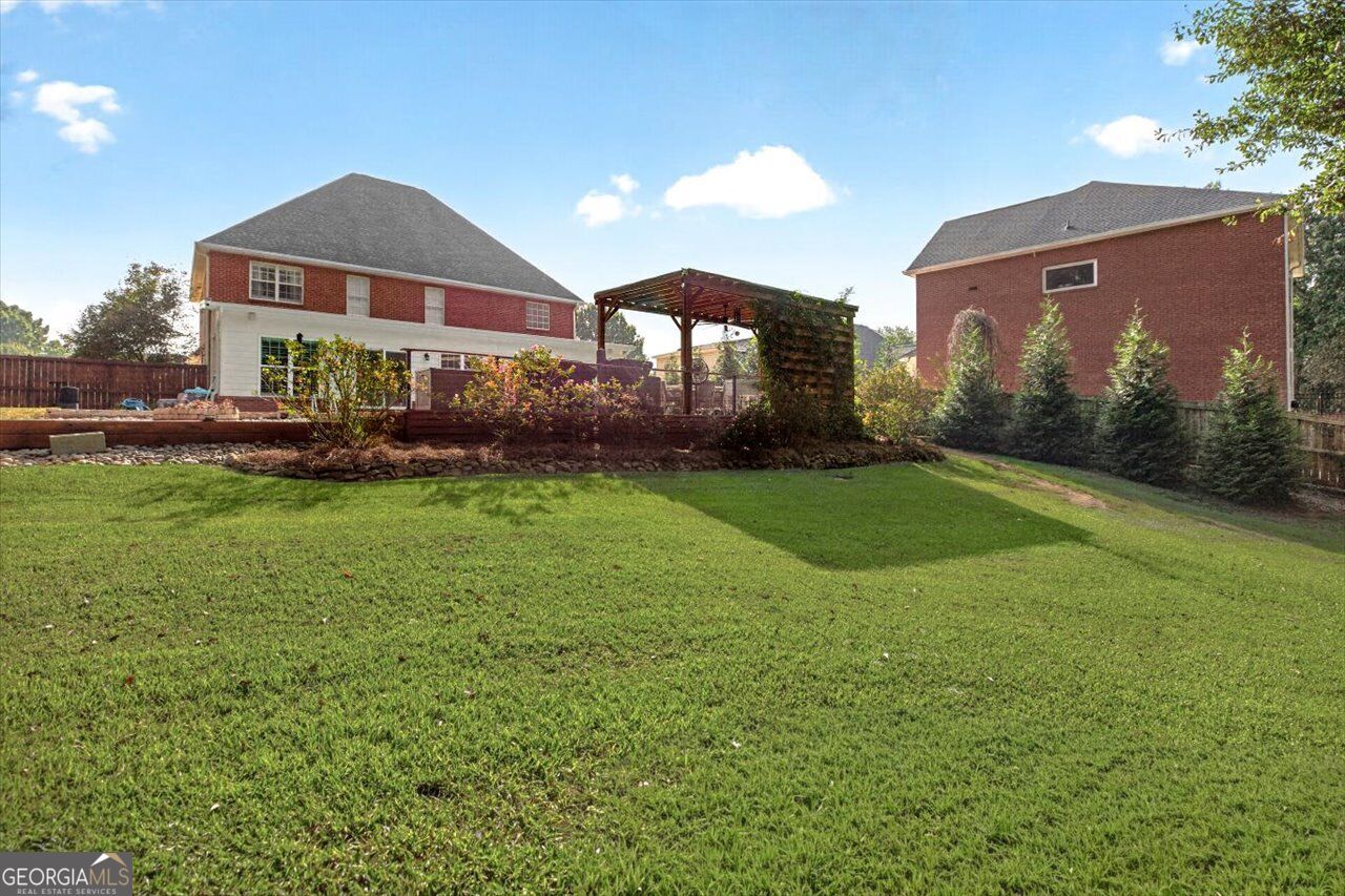 211 White Columns Drive Property Photo 47