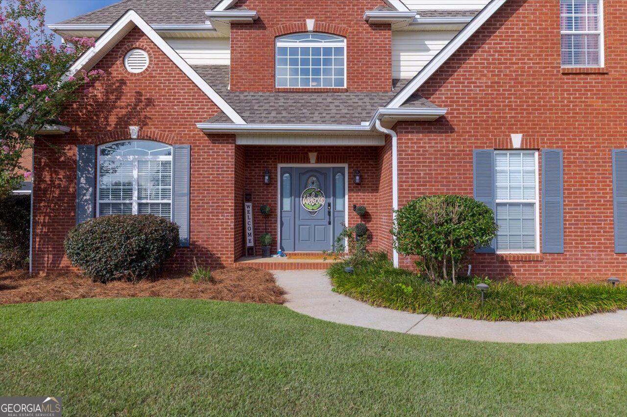 211 White Columns Drive Property Photo 49