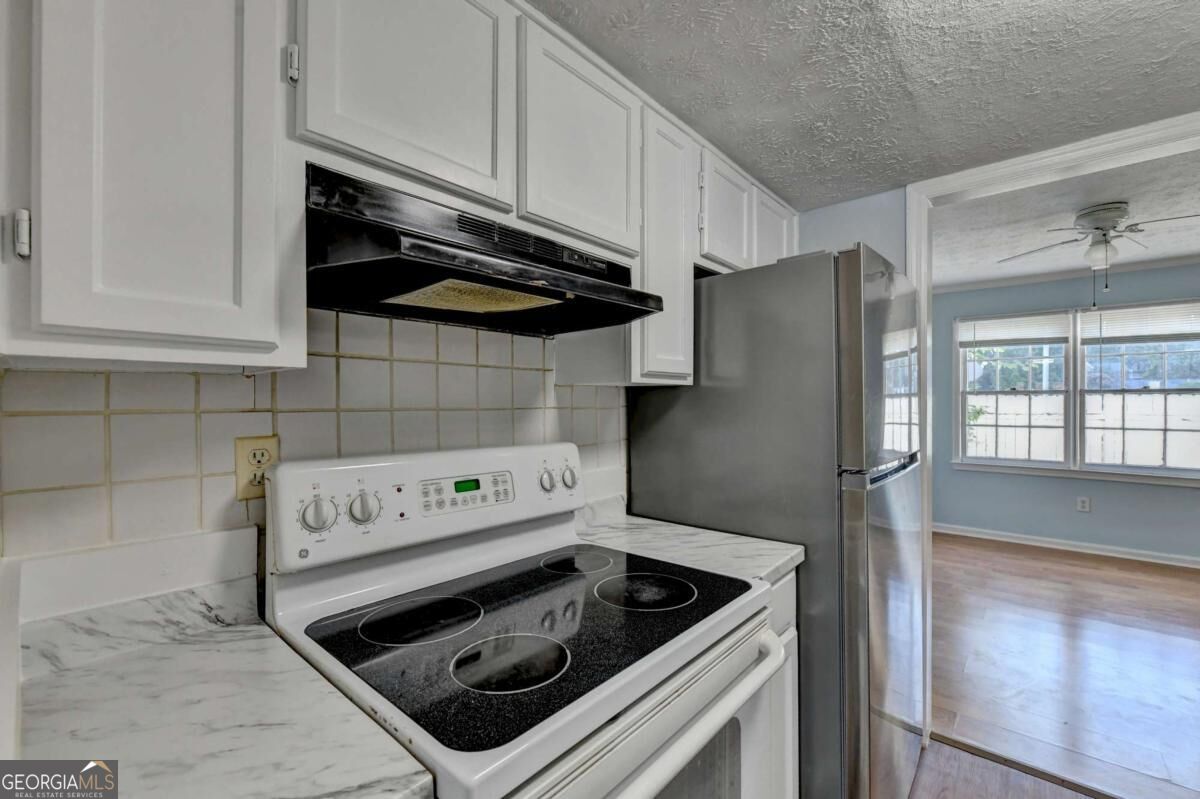 5607 Executive Way Property Photo 18