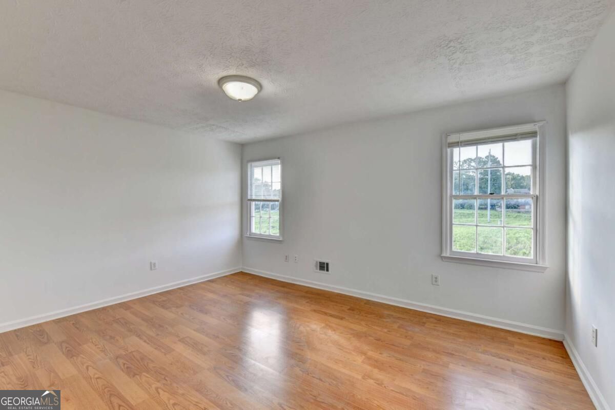 5607 Executive Way Property Photo 27