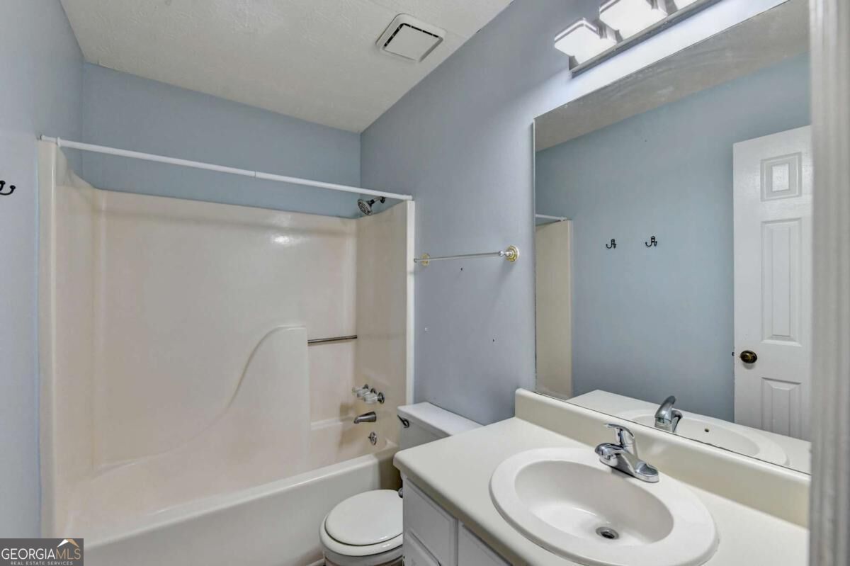 5607 Executive Way Property Photo 35