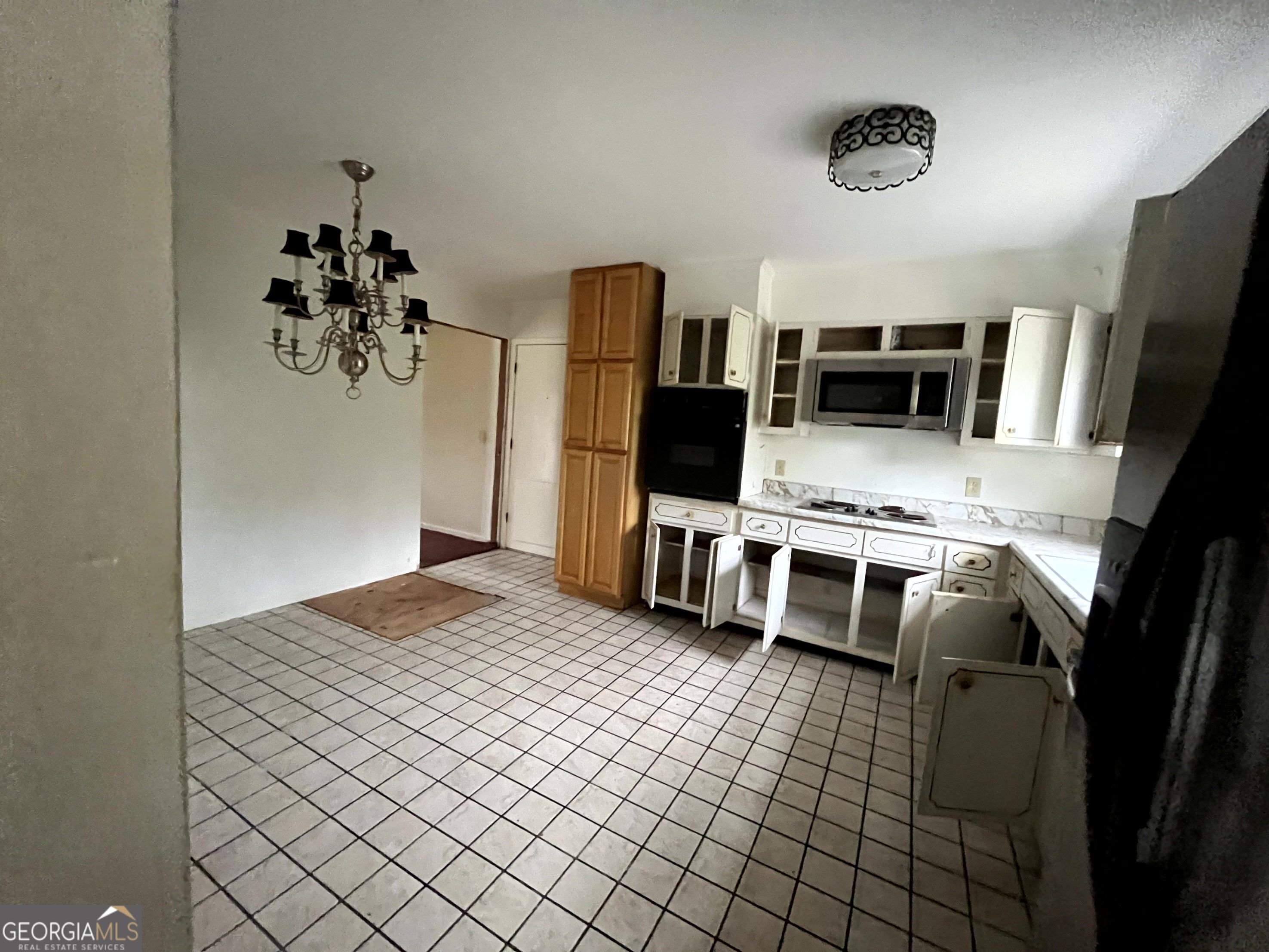 222 Old Ailey Lothair Road Property Photo 8