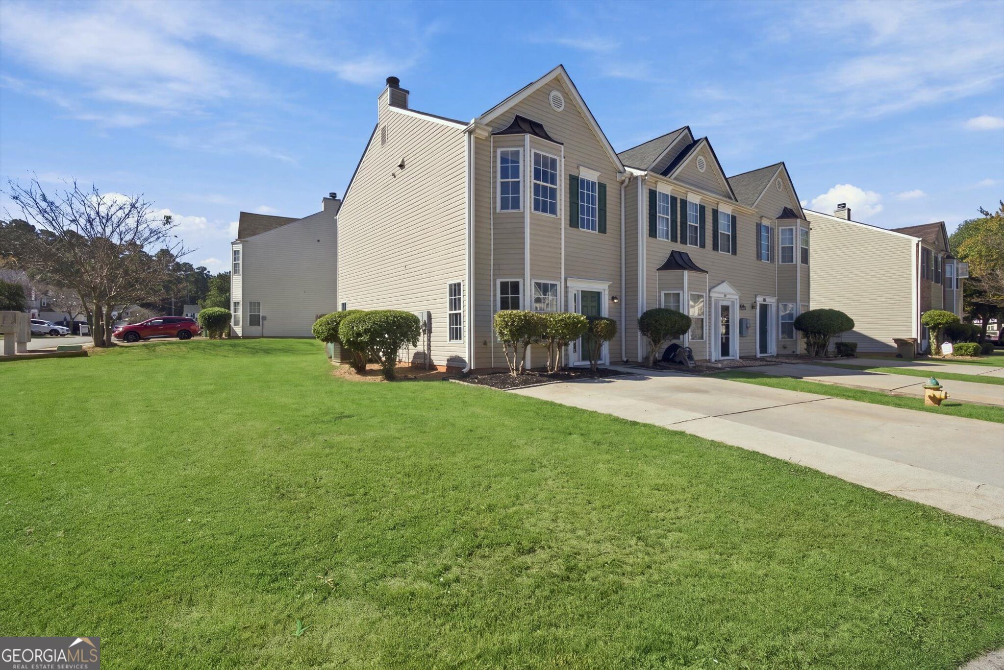 104 Benfield Circle Property Photo 2