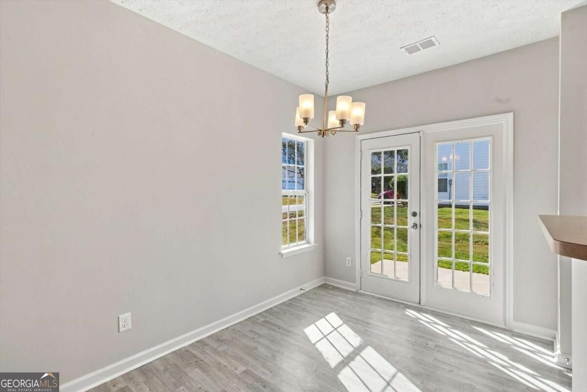 104 Benfield Circle Property Photo 8