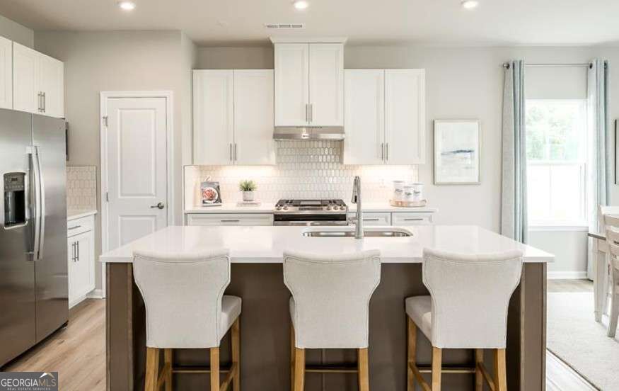 303 Oakleigh Drive Property Photo 2