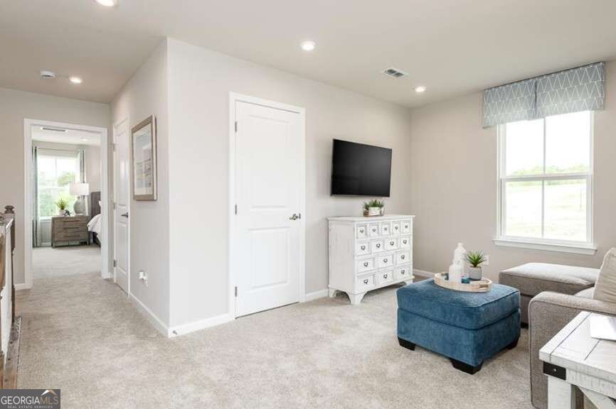 303 Oakleigh Drive Property Photo 8