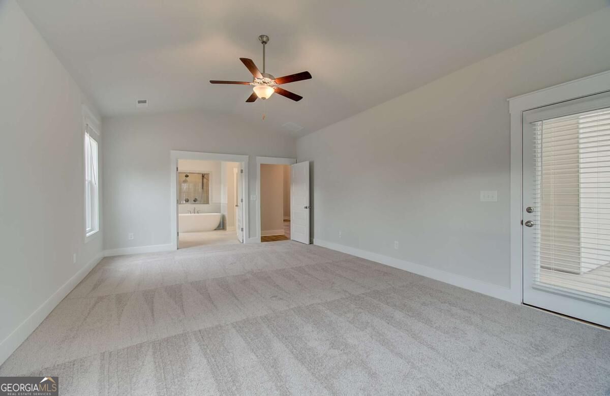 109 Homesite Saddle Drive Property Photo 9