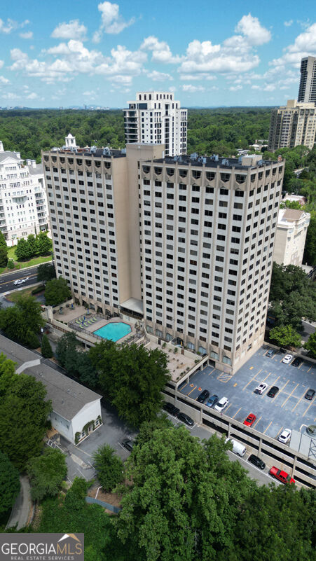 2479 Peachtree Road Ne Apt 317 Property Photo 2