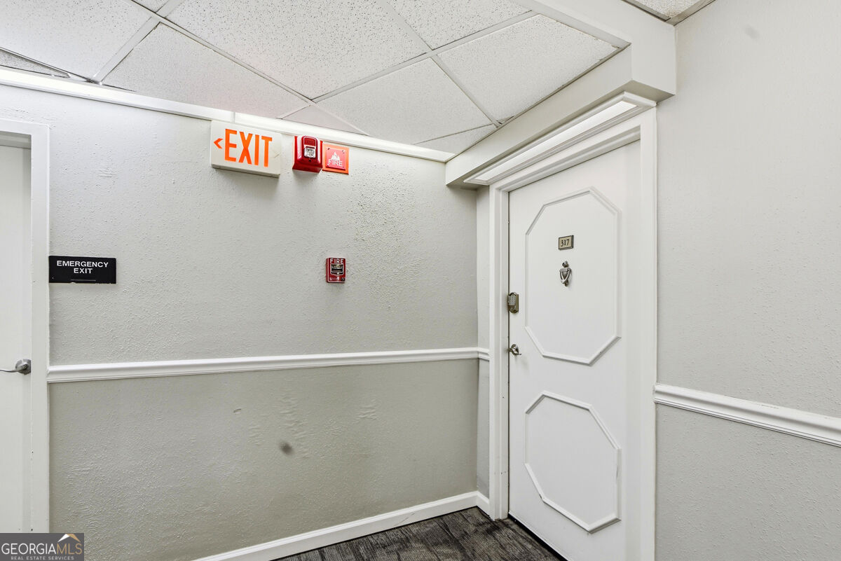 2479 Peachtree Road Ne Apt 317 Property Photo 31
