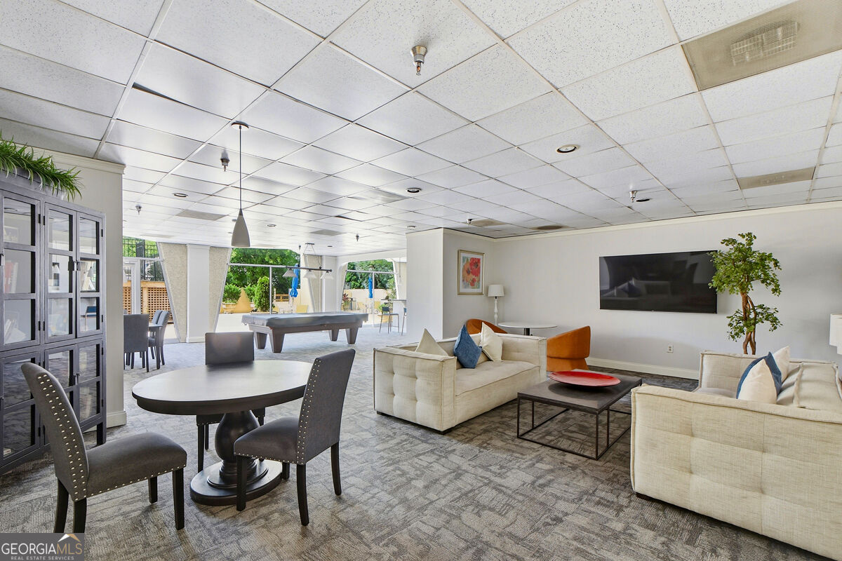 2479 Peachtree Road Ne Apt 317 Property Photo 37