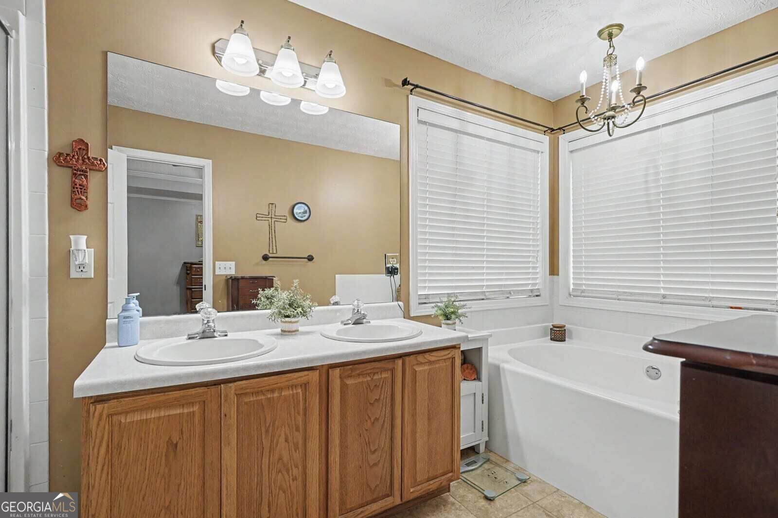 4100 Jewel Ridge Property Photo 14