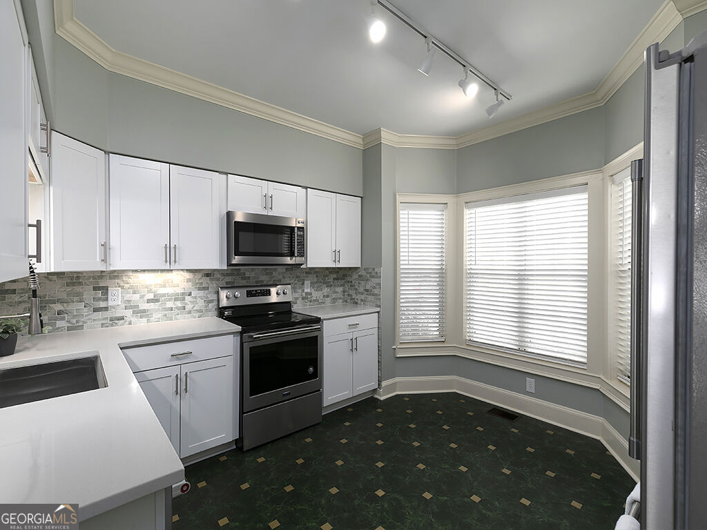 5996 Mitchell Road # 11 Property Photo 16