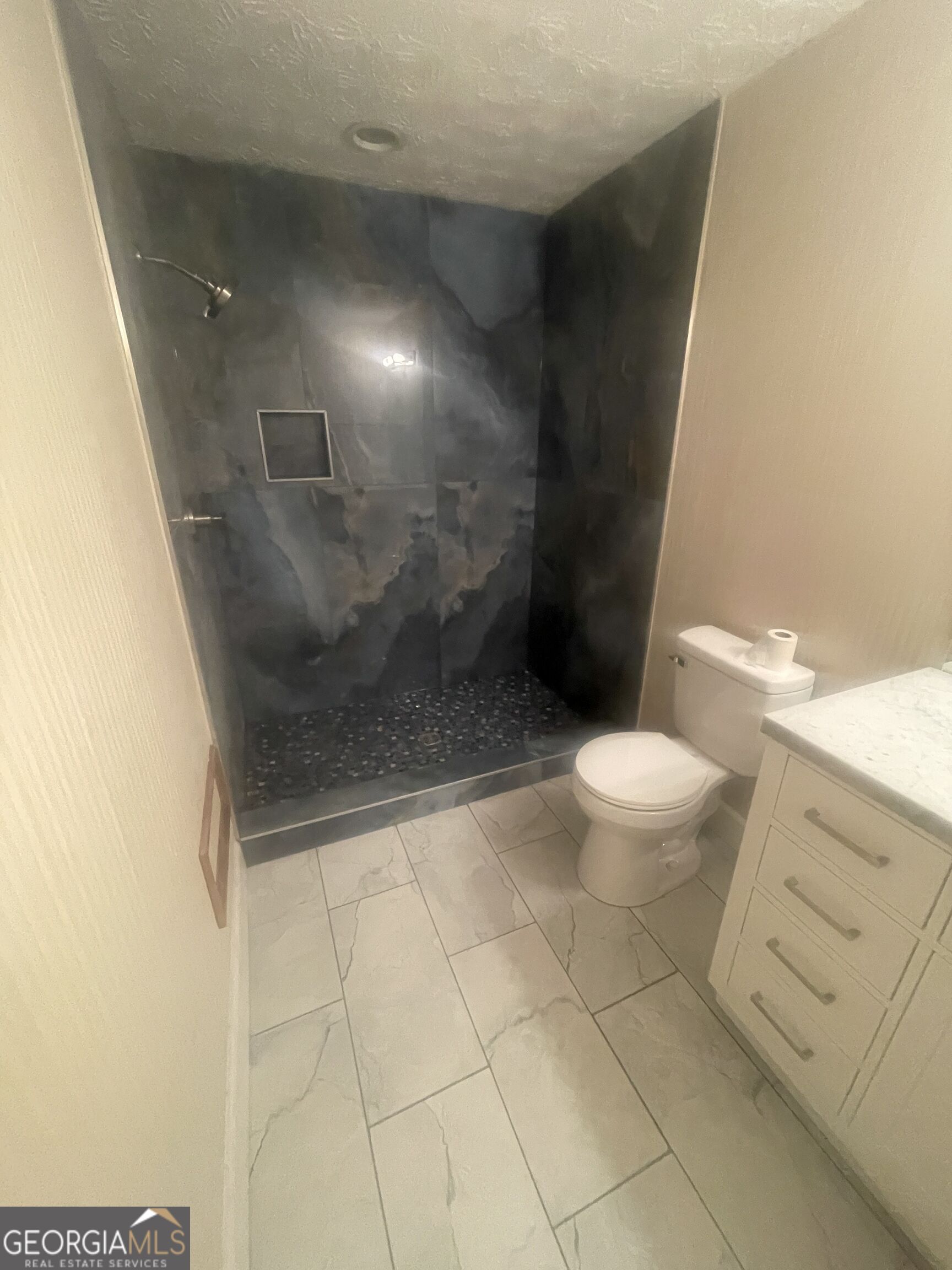783 Holcomb Bridge Road Property Photo 11