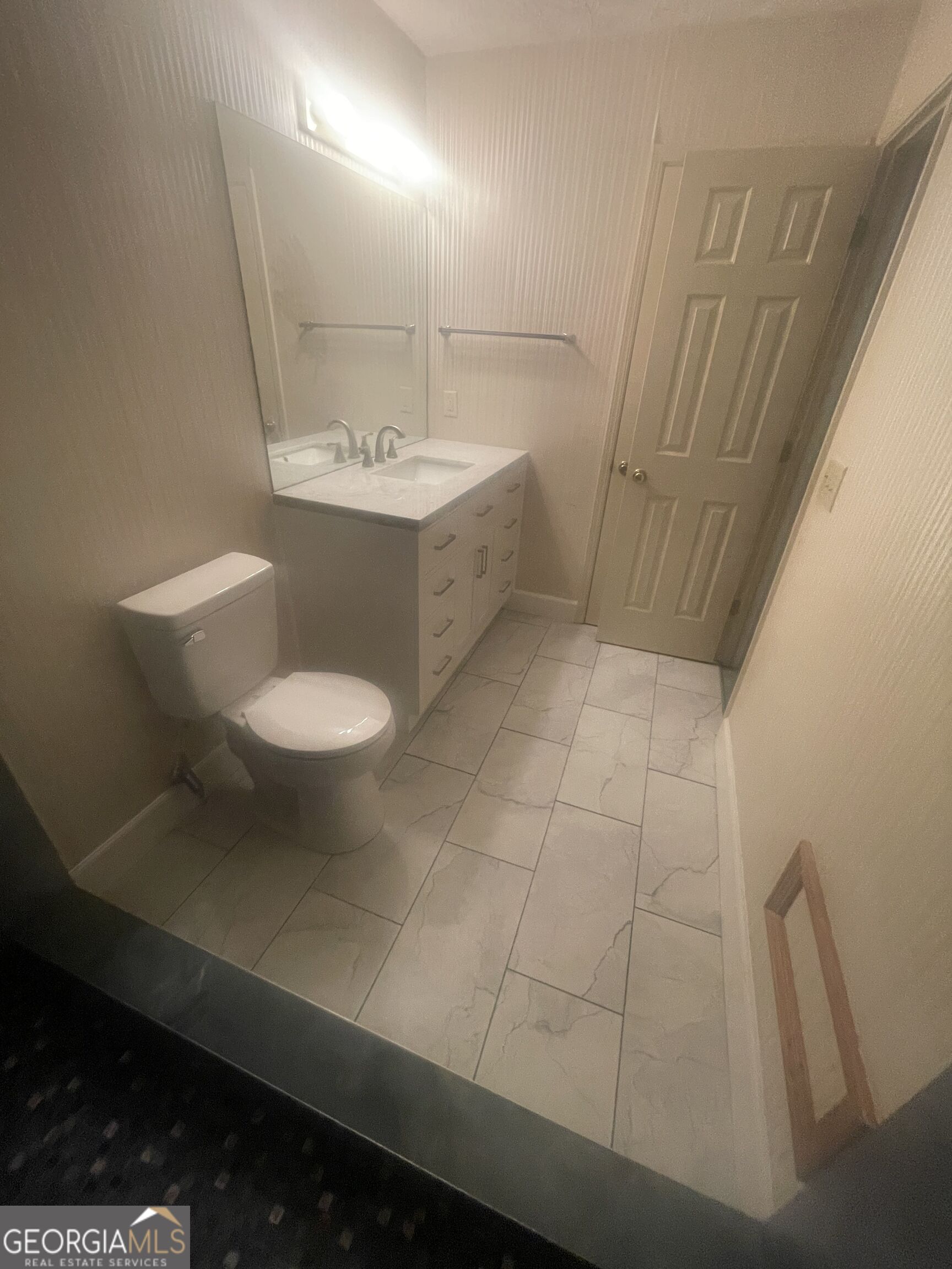 783 Holcomb Bridge Road Property Photo 12