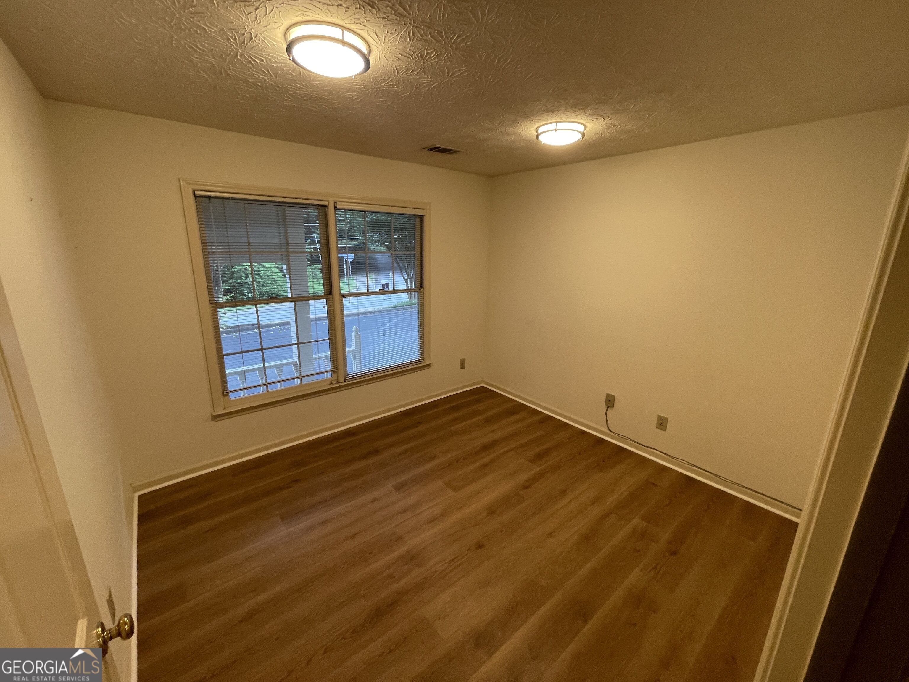 783 Holcomb Bridge Road Property Photo 16