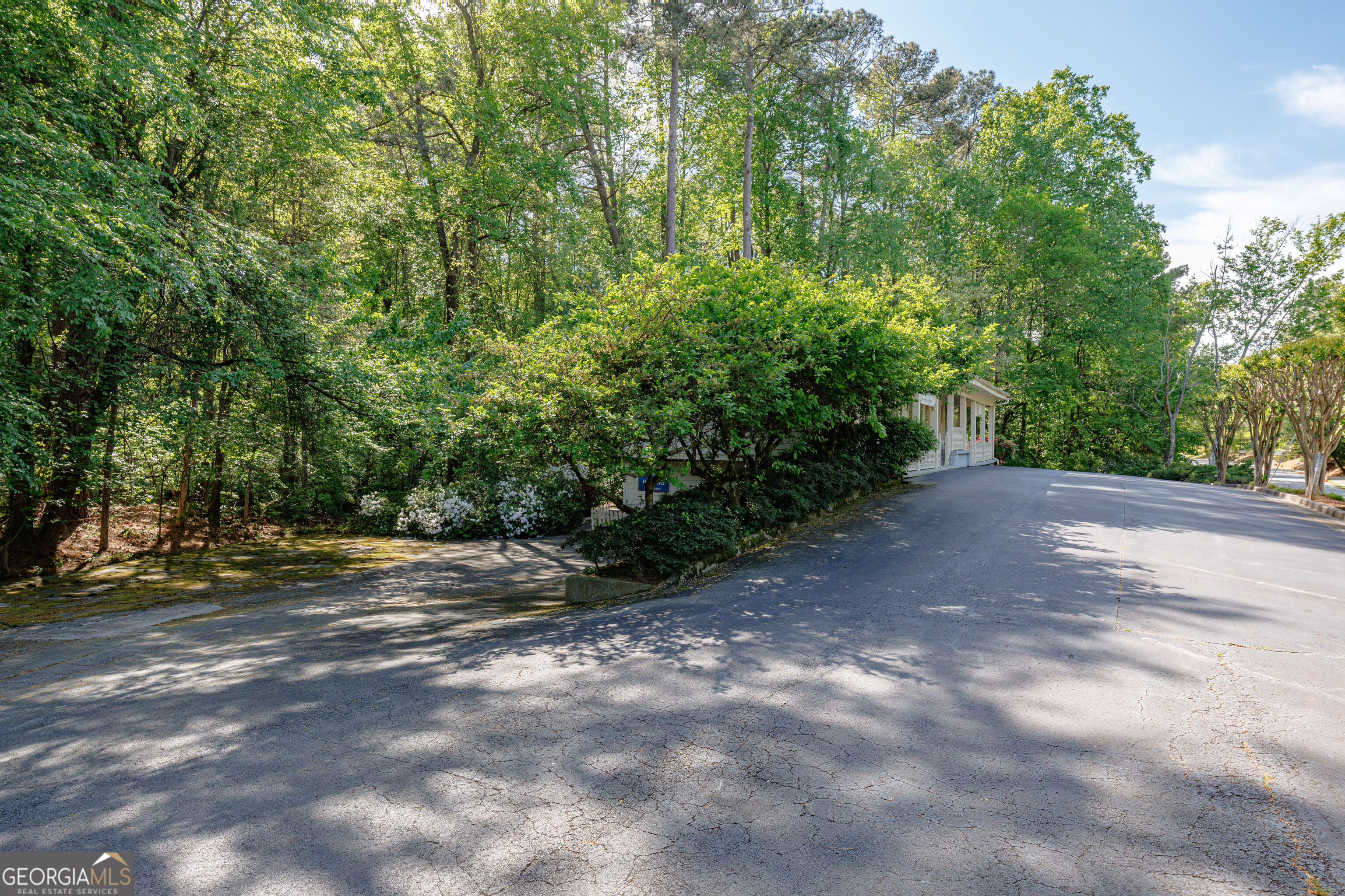783 Holcomb Bridge Road Property Photo 31