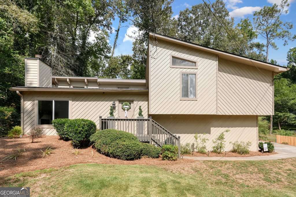 1755 Jody Drive Ne Property Photo 1