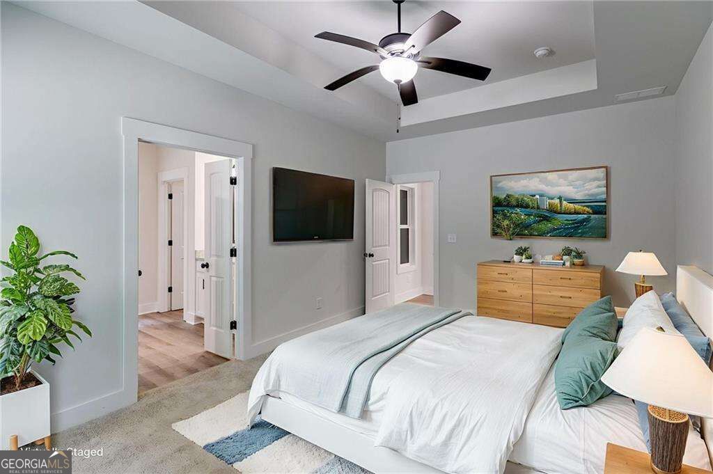 700 Carter Mountain Road Property Photo 4
