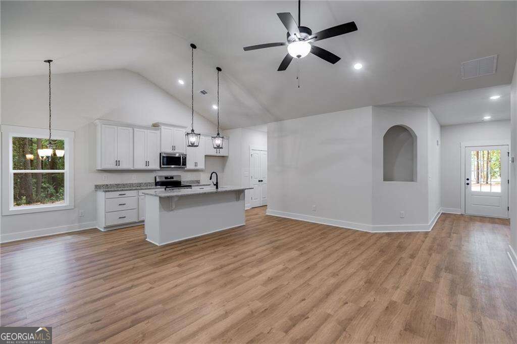 700 Carter Mountain Road Property Photo 17