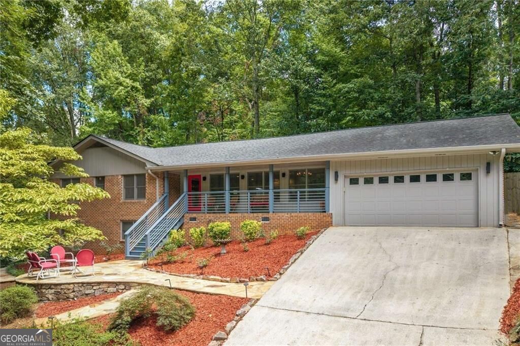 2501 Midvale Court Property Photo 1