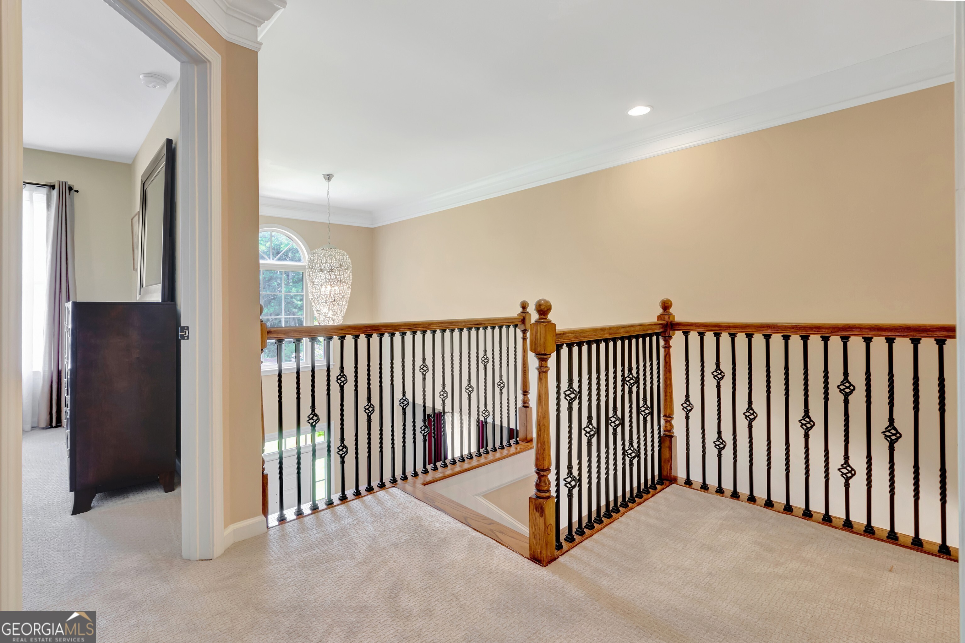 105 Arlington Tr Property Photo 33