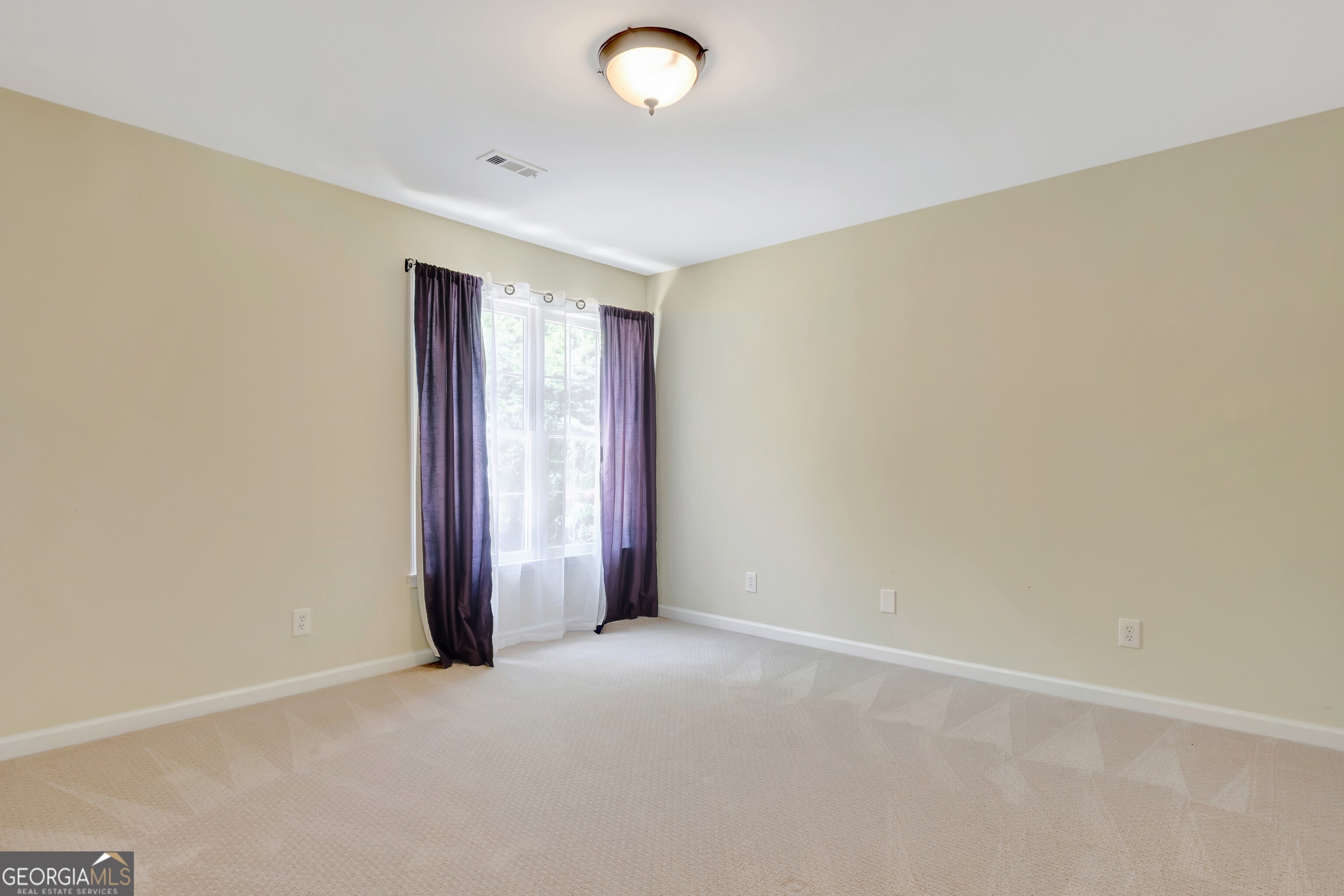 105 Arlington Tr Property Photo 35