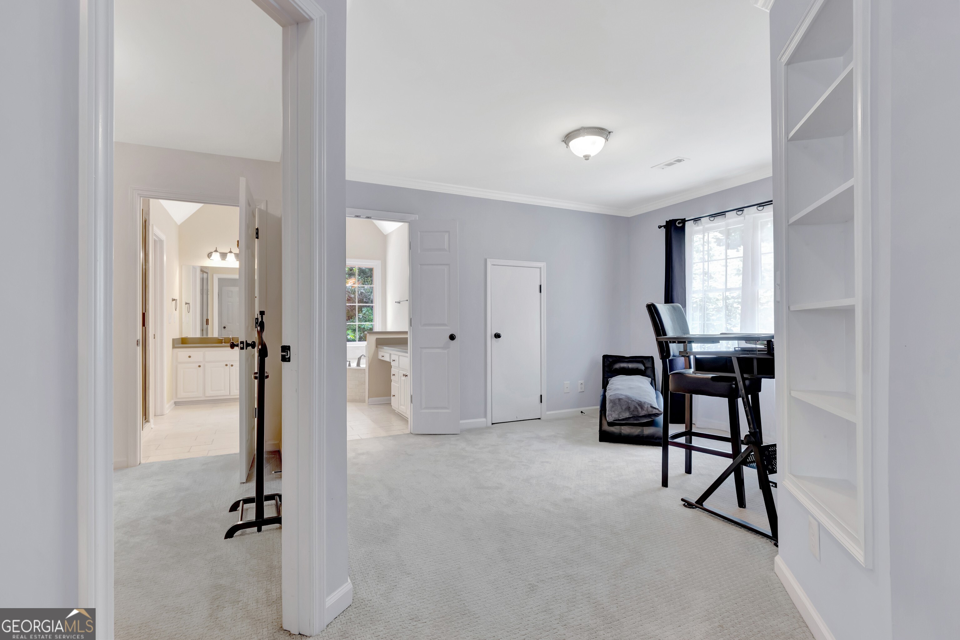 105 Arlington Tr Property Photo 42