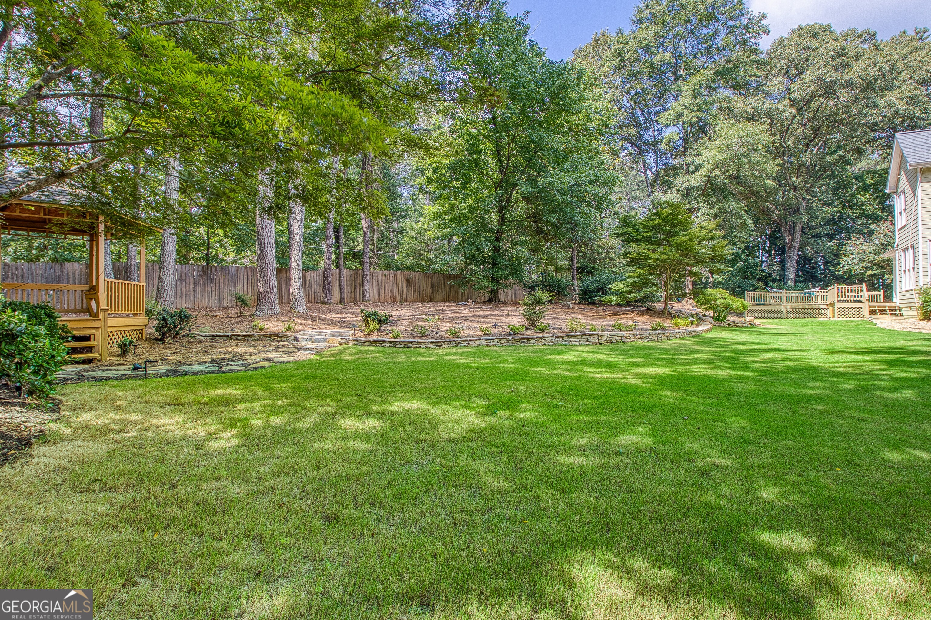 105 Arlington Tr Property Photo 53