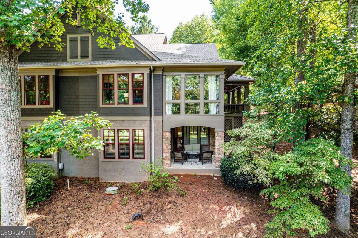 1041 Lockets Trail Property Photo 1