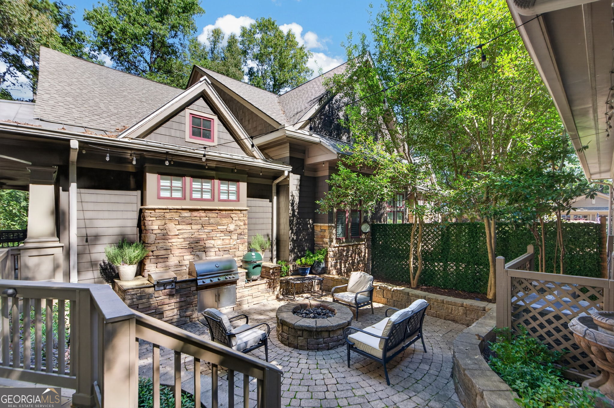 1041 Lockets Trail Property Photo 5
