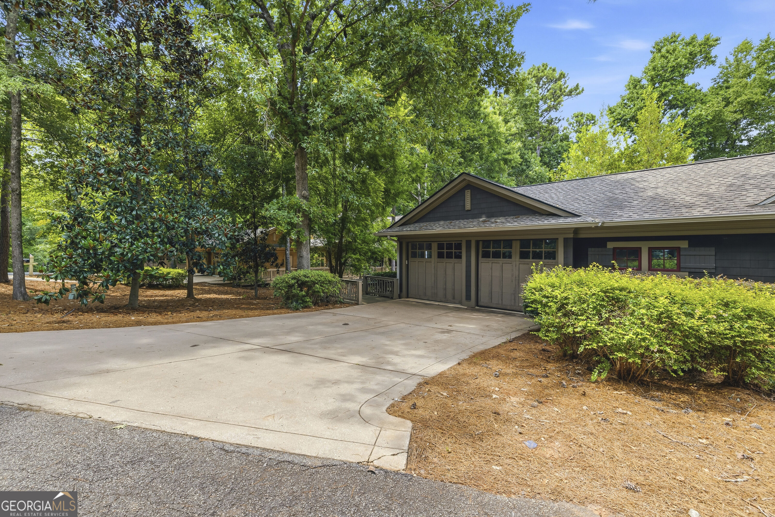 1041 Lockets Trail Property Photo 74