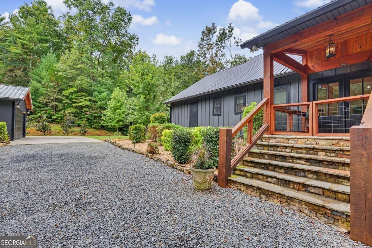 3469 Tails Creek Church Road Property Photo 5