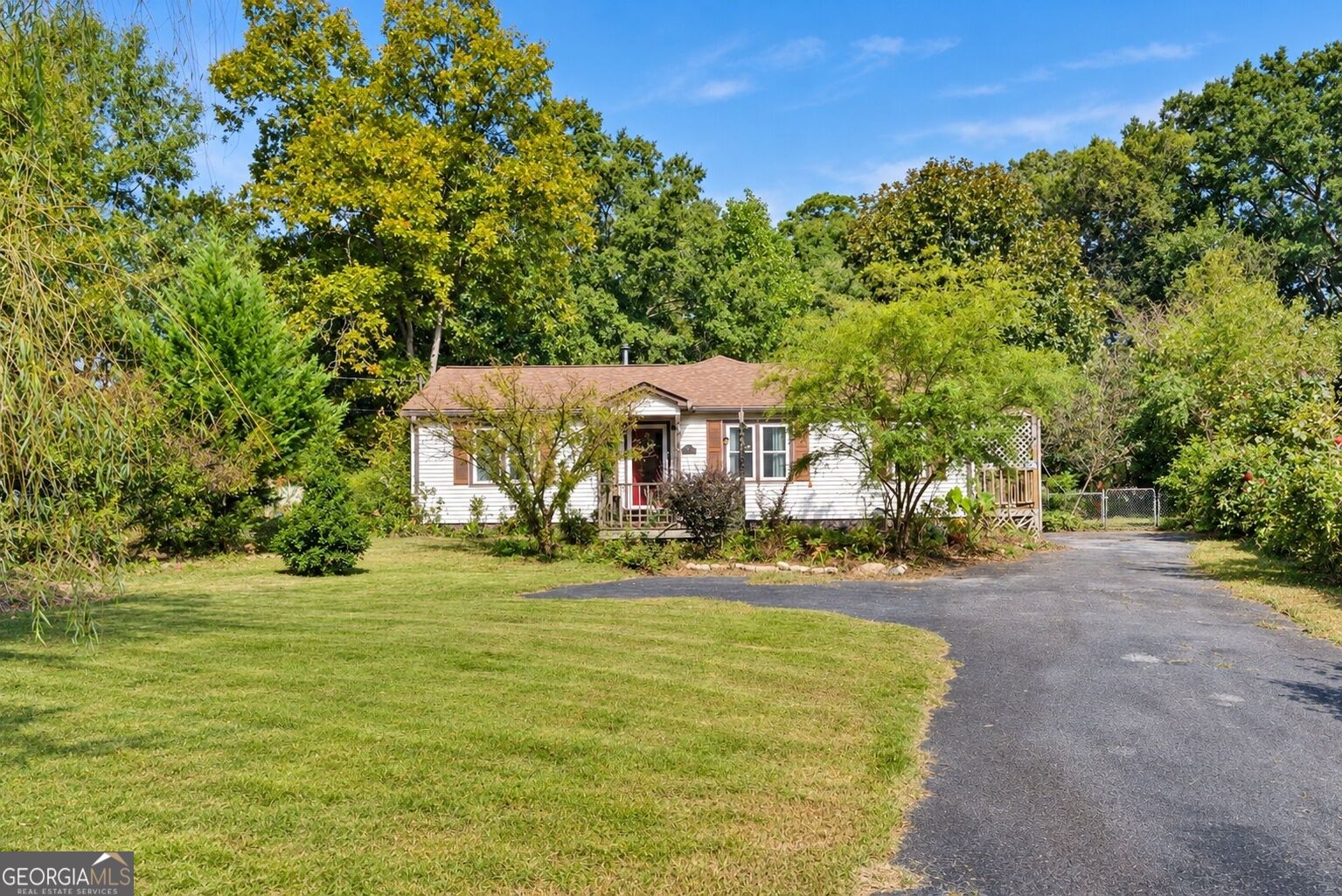 362 Lane Drive Property Photo 1