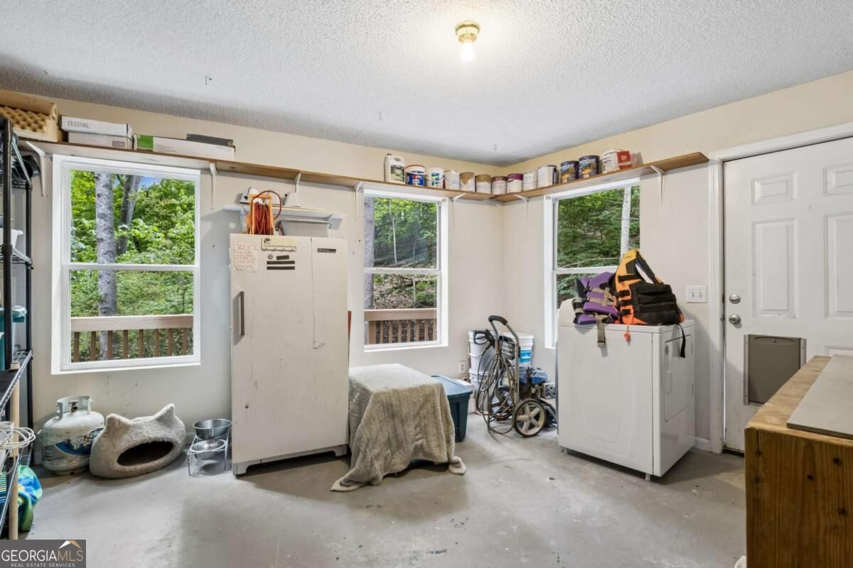 3452 Point View Circle Property Photo 42