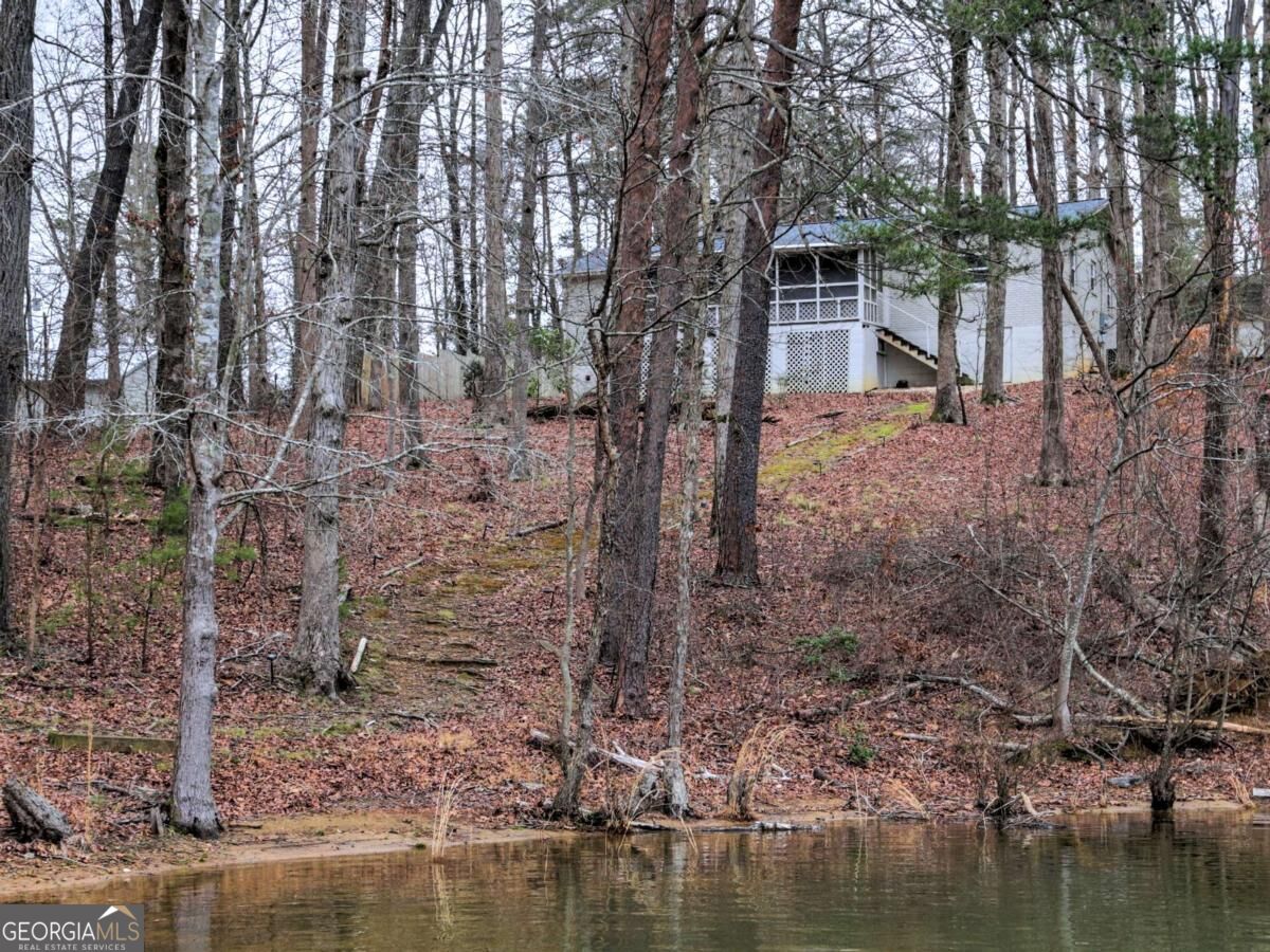 5465 Honeysuckle Trail Property Photo 21