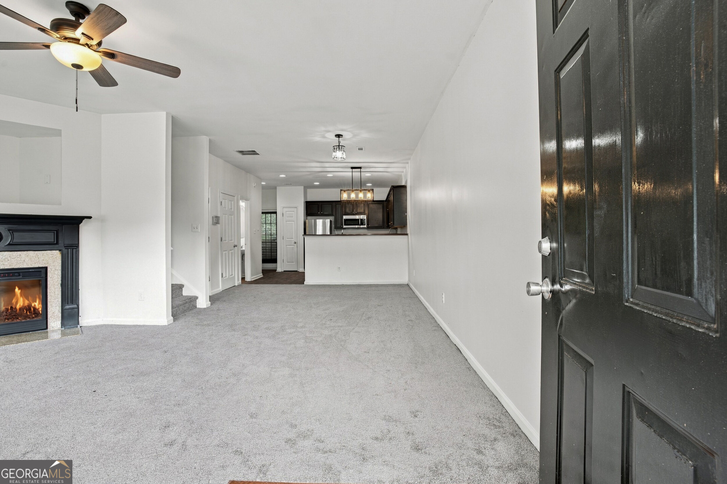 8260 Oakley Circle Property Photo 4